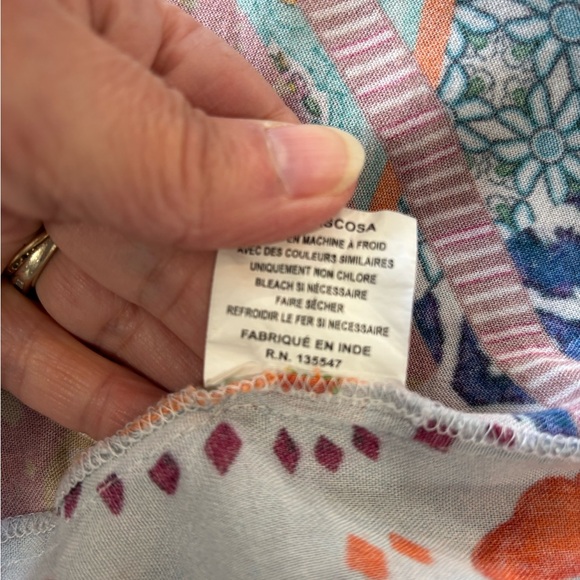 Avani del amour Colorful Print Button Up Shirt - Picture 7 of 8